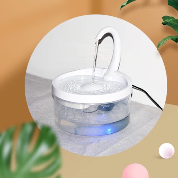 Cat Automatic Swan Design Fountain